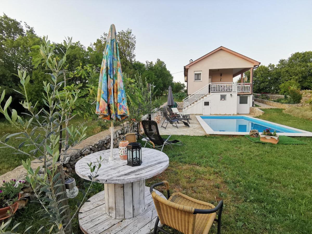 Apartman Selma Vinine Exterior photo
